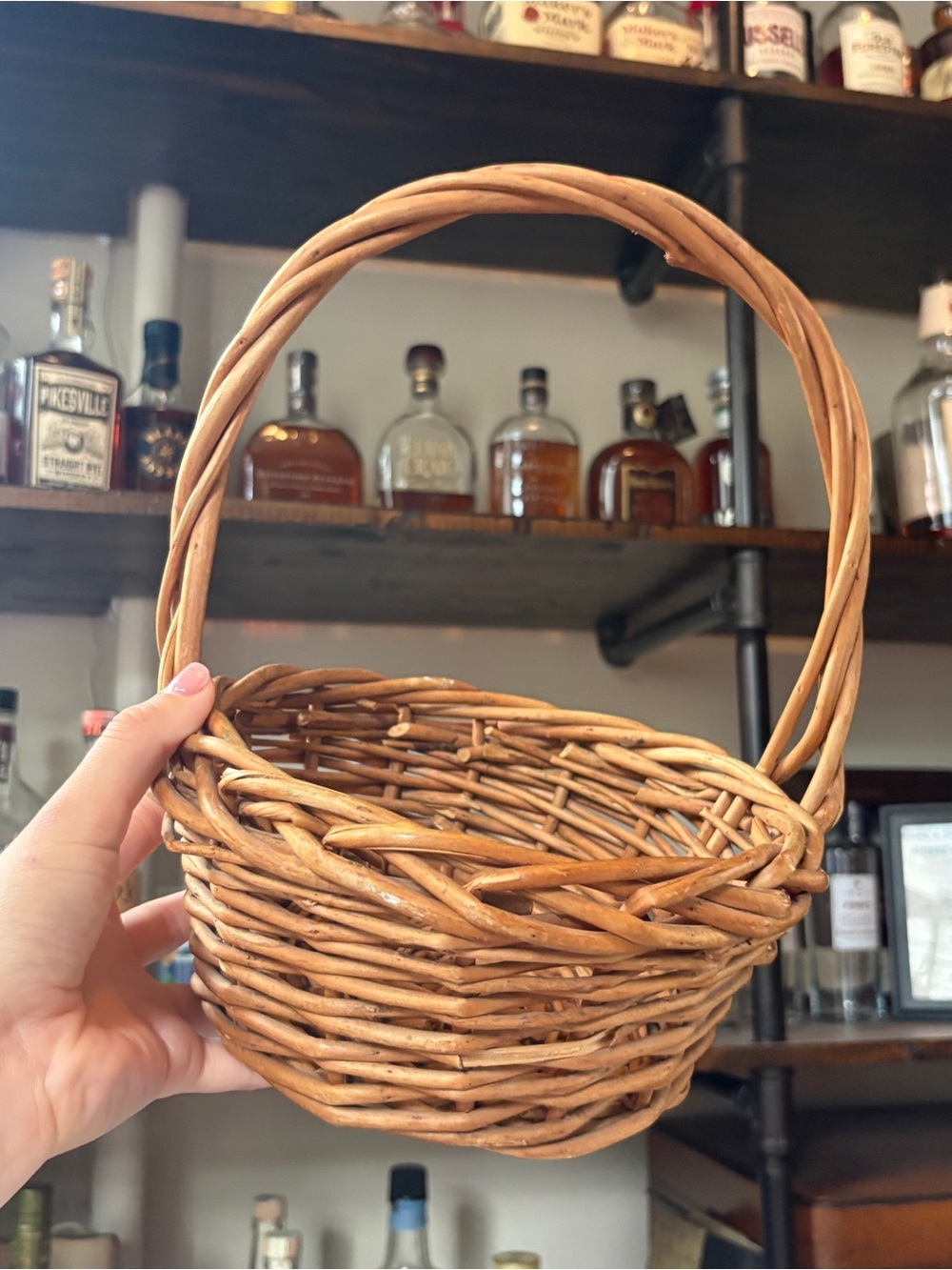 Small Wicker Woven Bakset